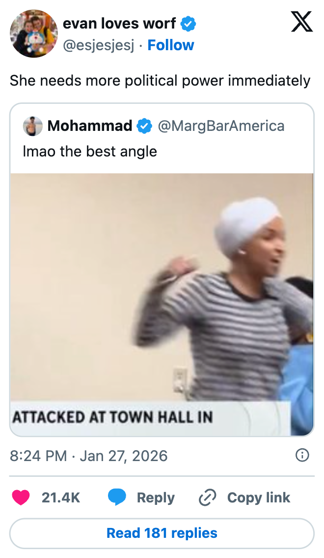 Skjermbilde av et innlegg på sosiale medier med et meme av en person i stripet skjorte og hvit hodeinnpakning med teksten 