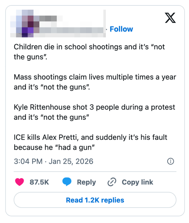 Sosiale medier-innlegg som diskuterer ulik offentlig oppfatning av ansvar i skyteepisoder som involverer skole-, masse- og rettshåndhevelseshendelser