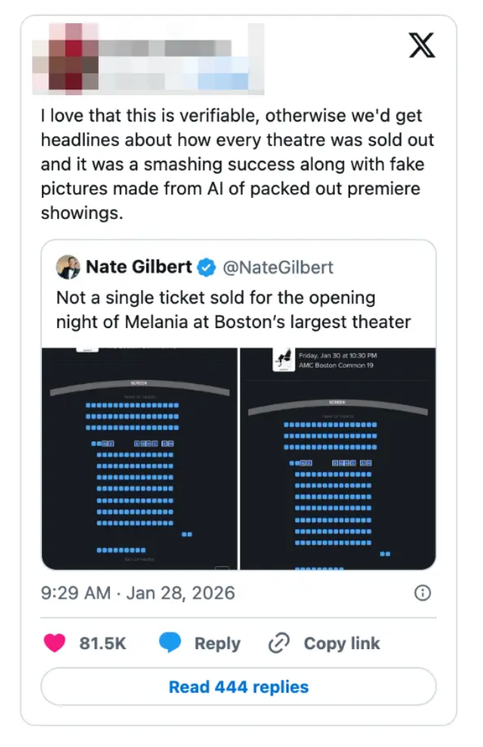 Twitter-innlegg som viser sitteoversikter for Bostons største teater, og fremhever en rekke usolgte seter for åpningskvelden til en film