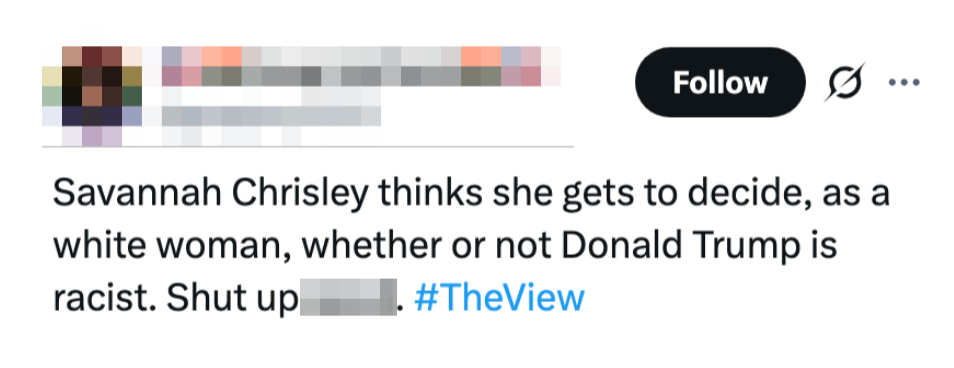 Tweet som kritiserer Savannah Chrisley for å kommentere rasisme og Donald Trump, hashtagget #TheView. Noen ord er skjult av piksler