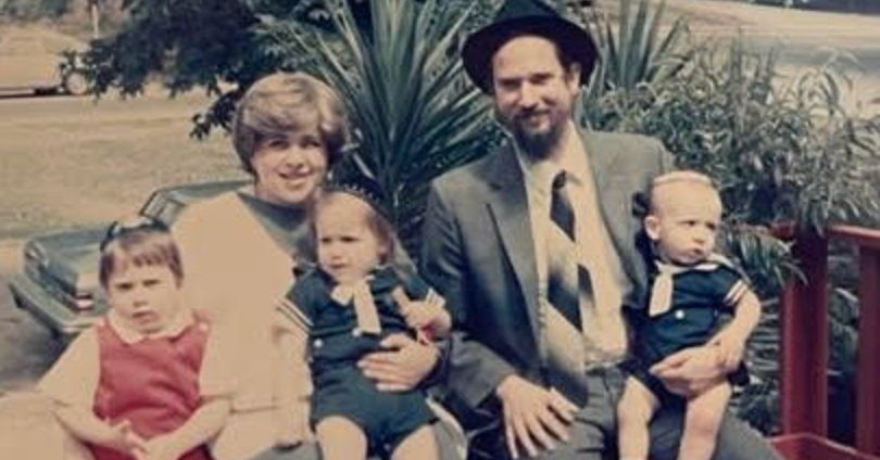 Et SWAT-team drepte faren min. Det er 1 ting som mangler i samtaler om ICE akkurat nå.