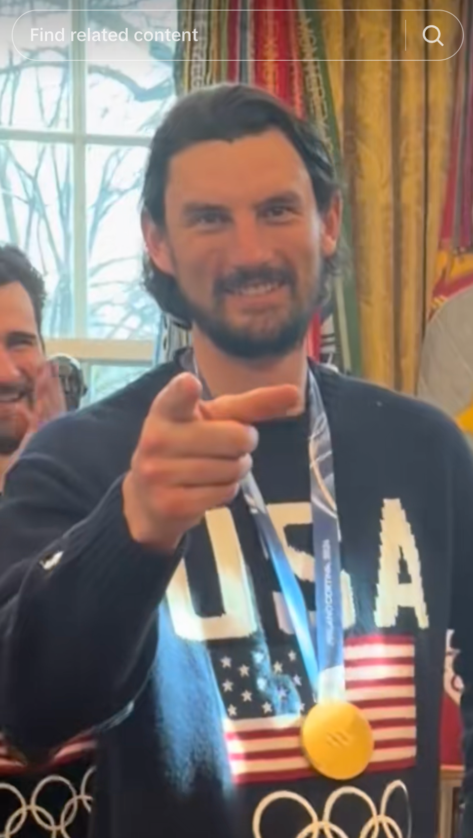 Person som har på seg en 