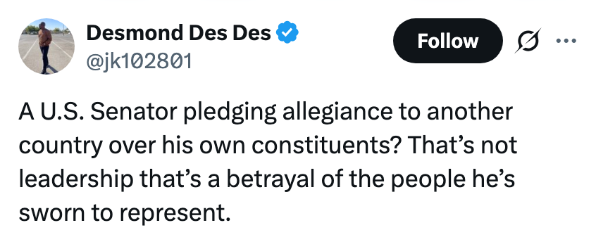 Tweet som stiller spørsmål ved en amerikansk senators lojalitet, og antyder svik mot velgere ved å love troskap til et annet land