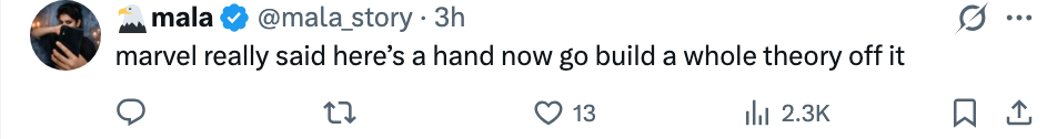 En tweet som fleiper om Marvel som gir fansen et hint om å lage teorier