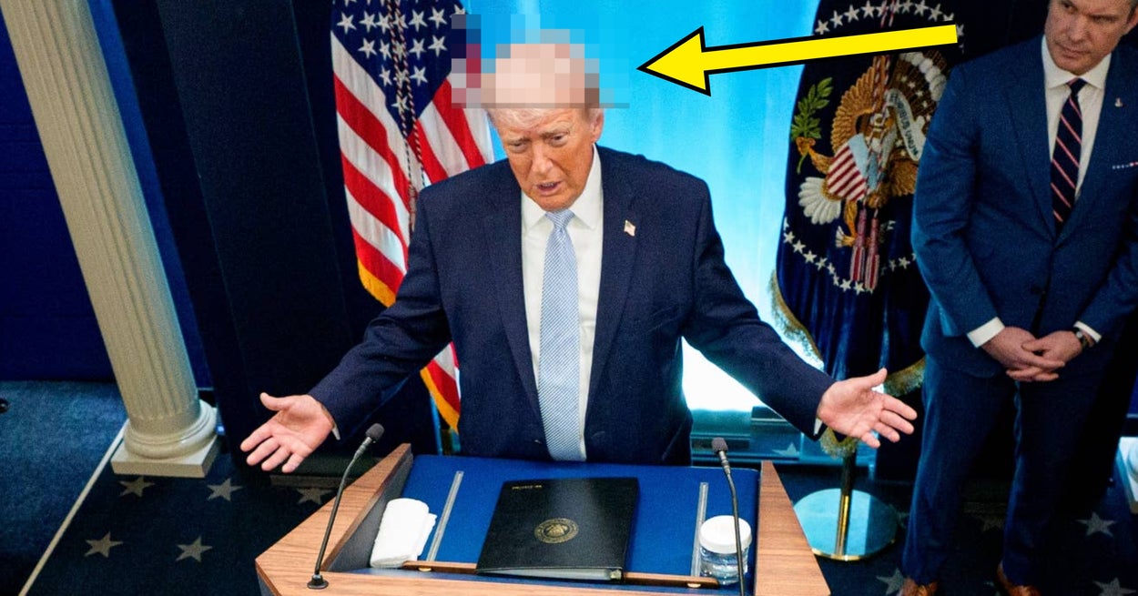 Det er noe veldig merkelig som skjer med Trumps hår i dag, og han kommer IKKE til å være glad for at disse bildene eksisterer