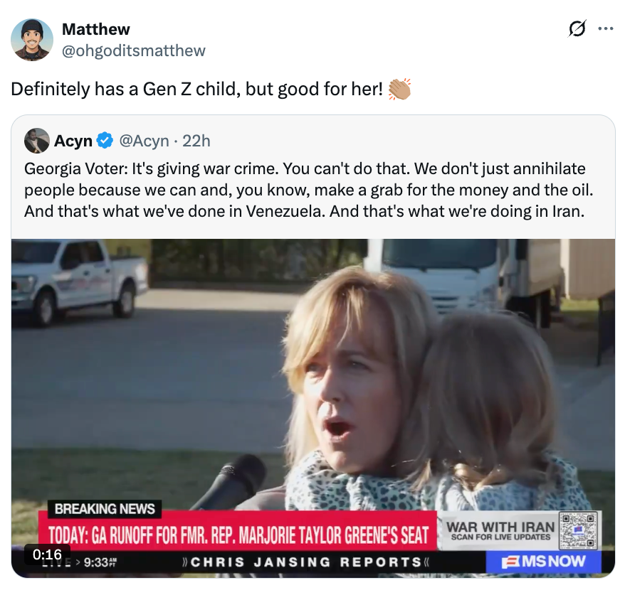 Tweet som reagerer på et videoklipp av en velger fra Georgia som diskuterer krig og kriminalitet, og nevner Venezuela og Iran, under et nyhetssegment