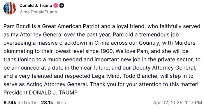Sosiale medier-innlegg fra Donald J. Trump som berømmer Pam Bondi for hennes tjeneste og kunngjør Todd Blanche som fungerende riksadvokat