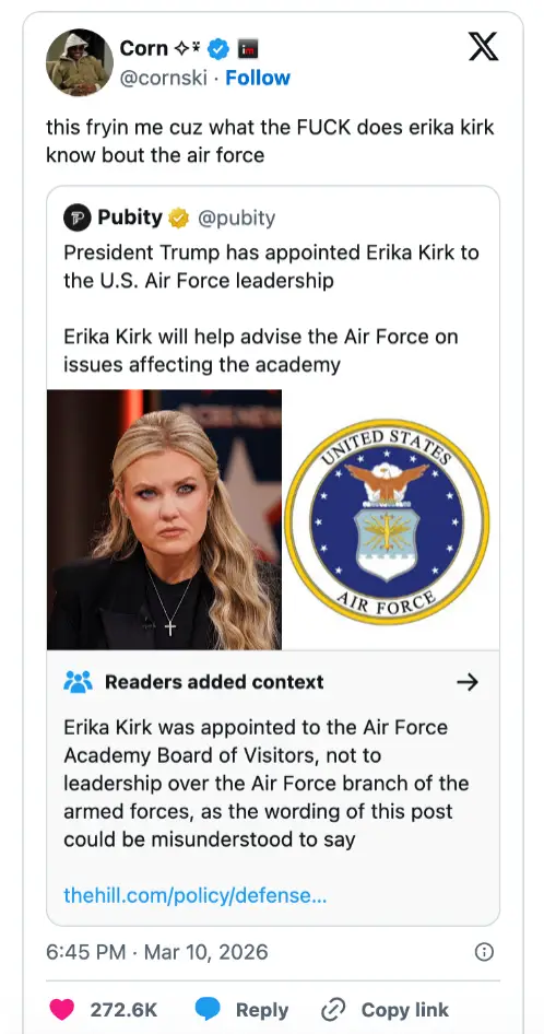 Tweet som stiller spørsmål ved Erika Kirks utnevnelse til US Air Force Academy Board of Visitors, og fremhever offentlig forvirring over hennes legitimasjon relatert til forsvar