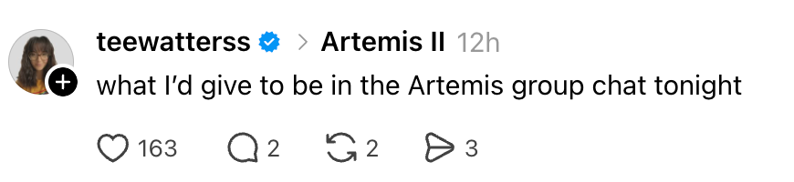 Kommenter om at du ønsker å være med i Artemis gruppechat, med reaksjoner som indikerer likes, kommentarer, delinger og bokmerker