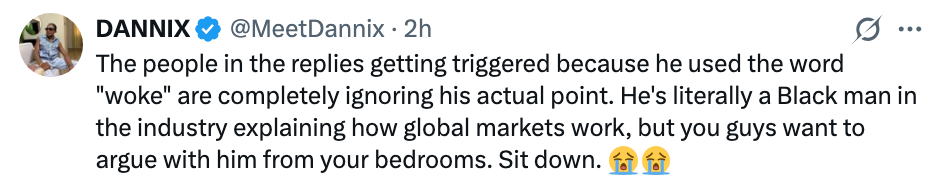 Tweet forsvarer en svart manns bruk av "woke," uttalende kritikere ignorerer hans ekspertise i å forklare globale markeder