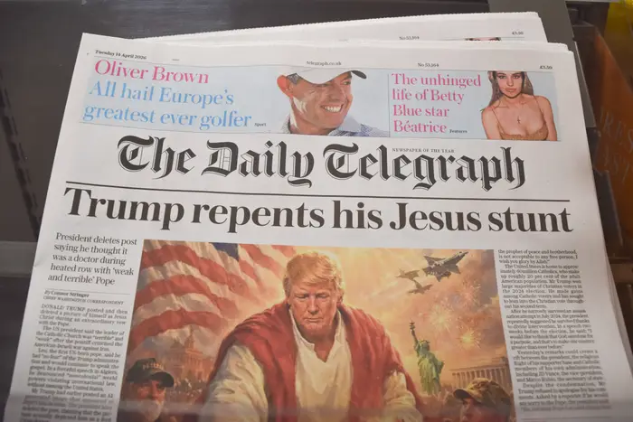 Avisen Daily Telegraph med overskriften