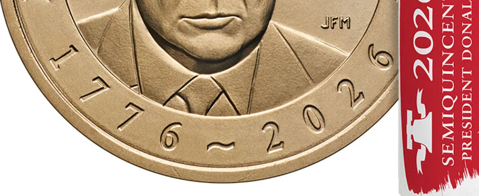 Minnemynten har et ansikt fra 1776-2026, med et rødt bånd som indikerer dedikasjon til en president ved navn Donald