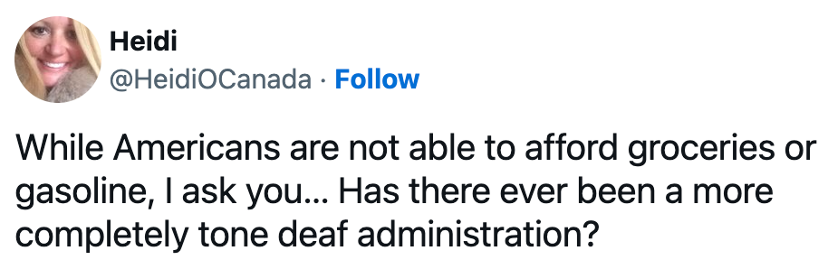 En tweet som stiller spørsmål ved rimeligheten av dagligvarer og bensin i Amerika, og kritiserer administrasjonens bevissthet